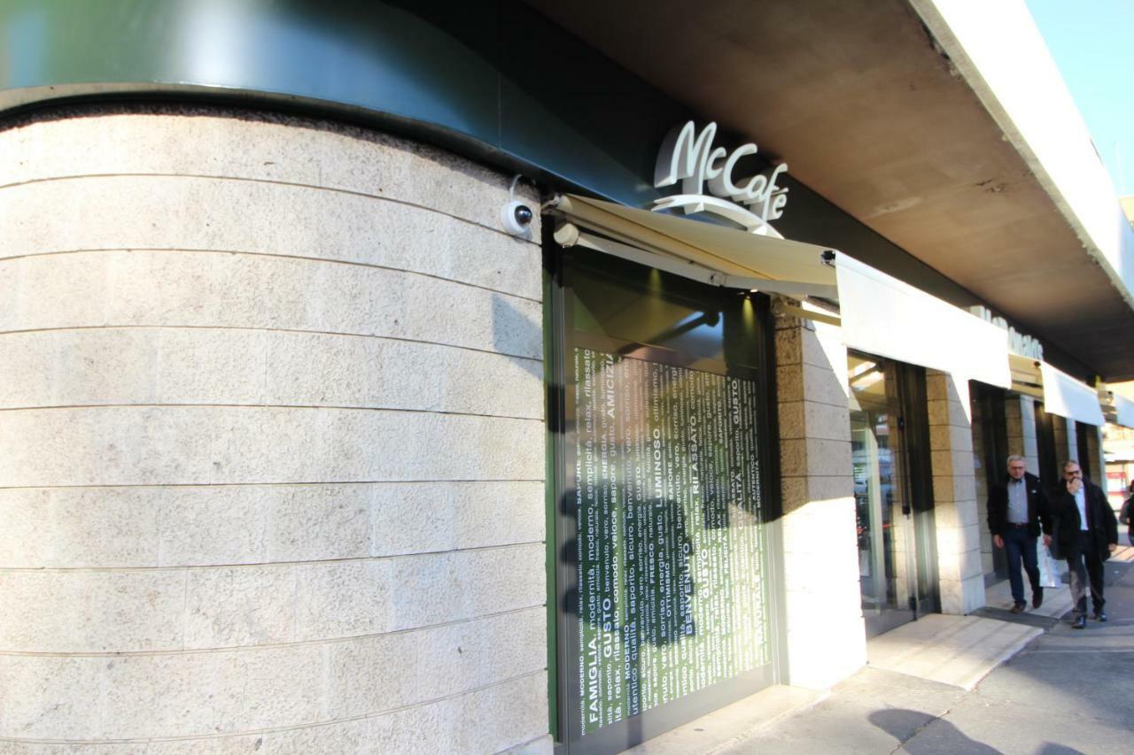 Star Of Rome Acomodação com café da manhã Exterior foto